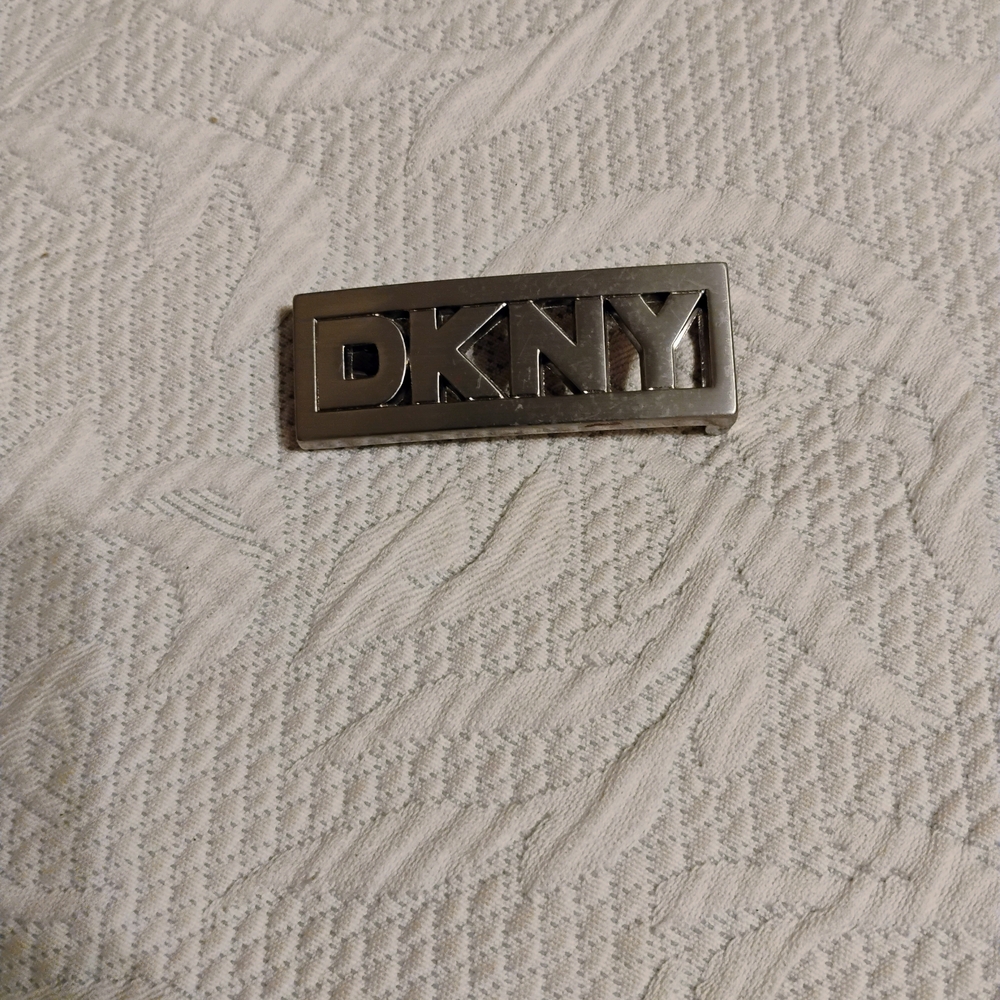 DKNY Metallic Logo Belt Buckle
